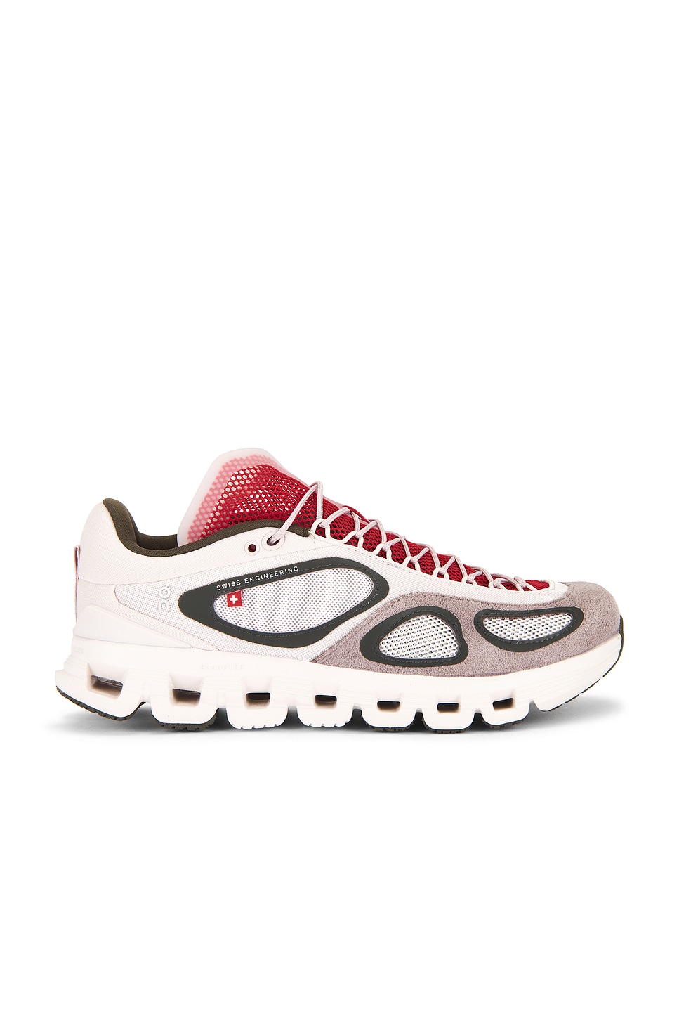 Кроссовки x FKA Twigs Cloud x On, Lily
Кроссовки x FKA Twigs Cloud x On, Lily