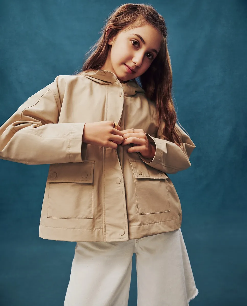 Детский анорак с капюшоном Gap, бежевый
Детский анорак с капюшоном Gap, бежевый