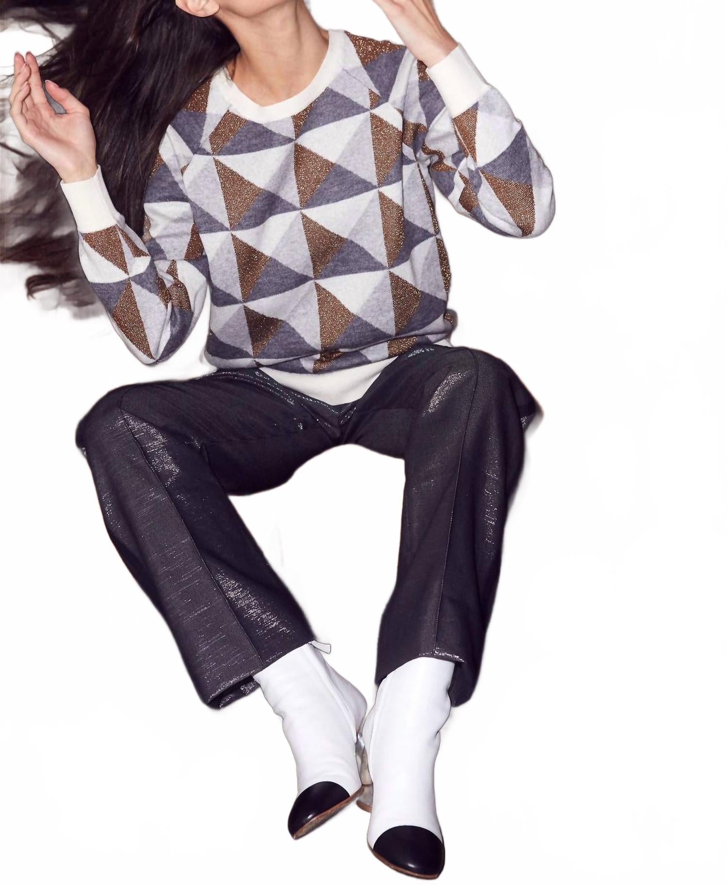 Свитер с шипами в сером цвете Replica Los Angeles, серый
Свитер с шипами в сером цвете Replica Los Angeles, серый