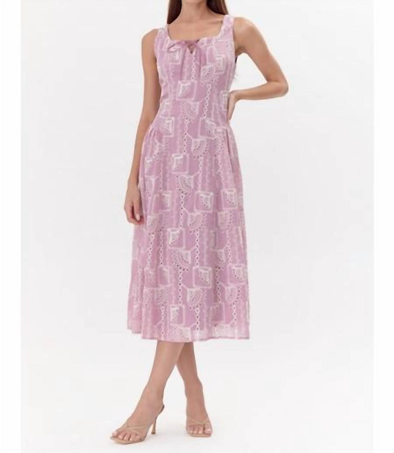 Мидри Платье Maven в розово-кремовом цвете Adelyn rae
Мидри Платье Maven в розово-кремовом цвете Adelyn rae