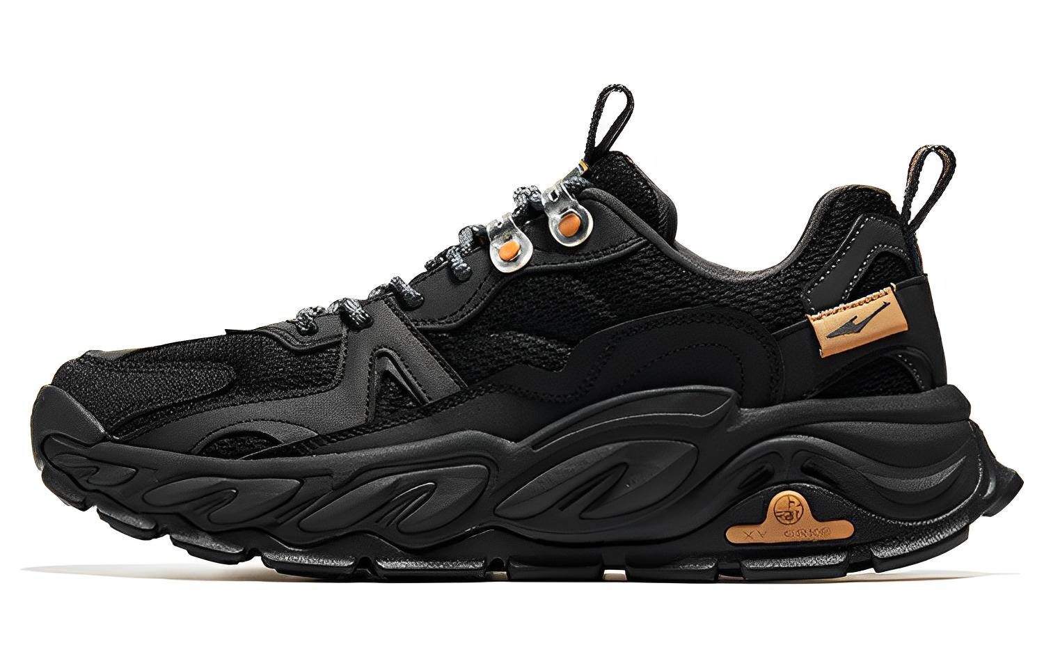 Кроссовки мужские низкие черный Erke
Кроссовки мужские низкие черный Erke