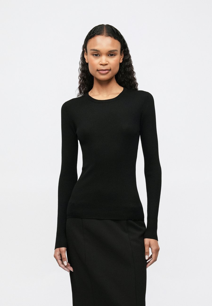 Топ DAY Birger et Mikkelsen MARIANA DAILY, Black
Топ DAY Birger et Mikkelsen MARIANA DAILY, Black