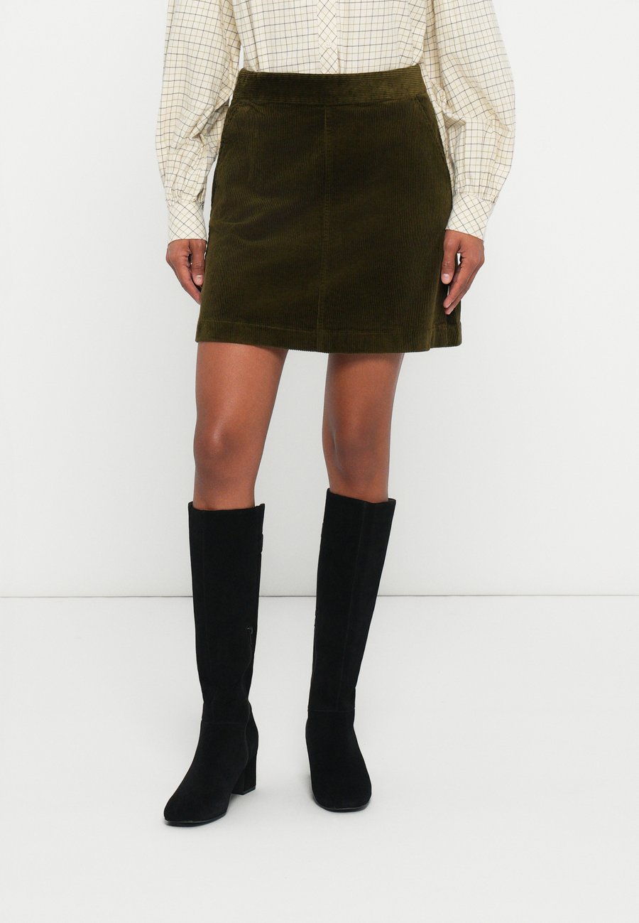 Юбка Marc O'Polo DENIM A-line skirt, Olive
Юбка Marc O'Polo DENIM A-line skirt, Olive