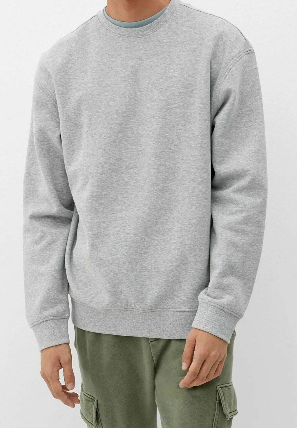 Толстовка QS, цвет grau
Толстовка QS, цвет grau