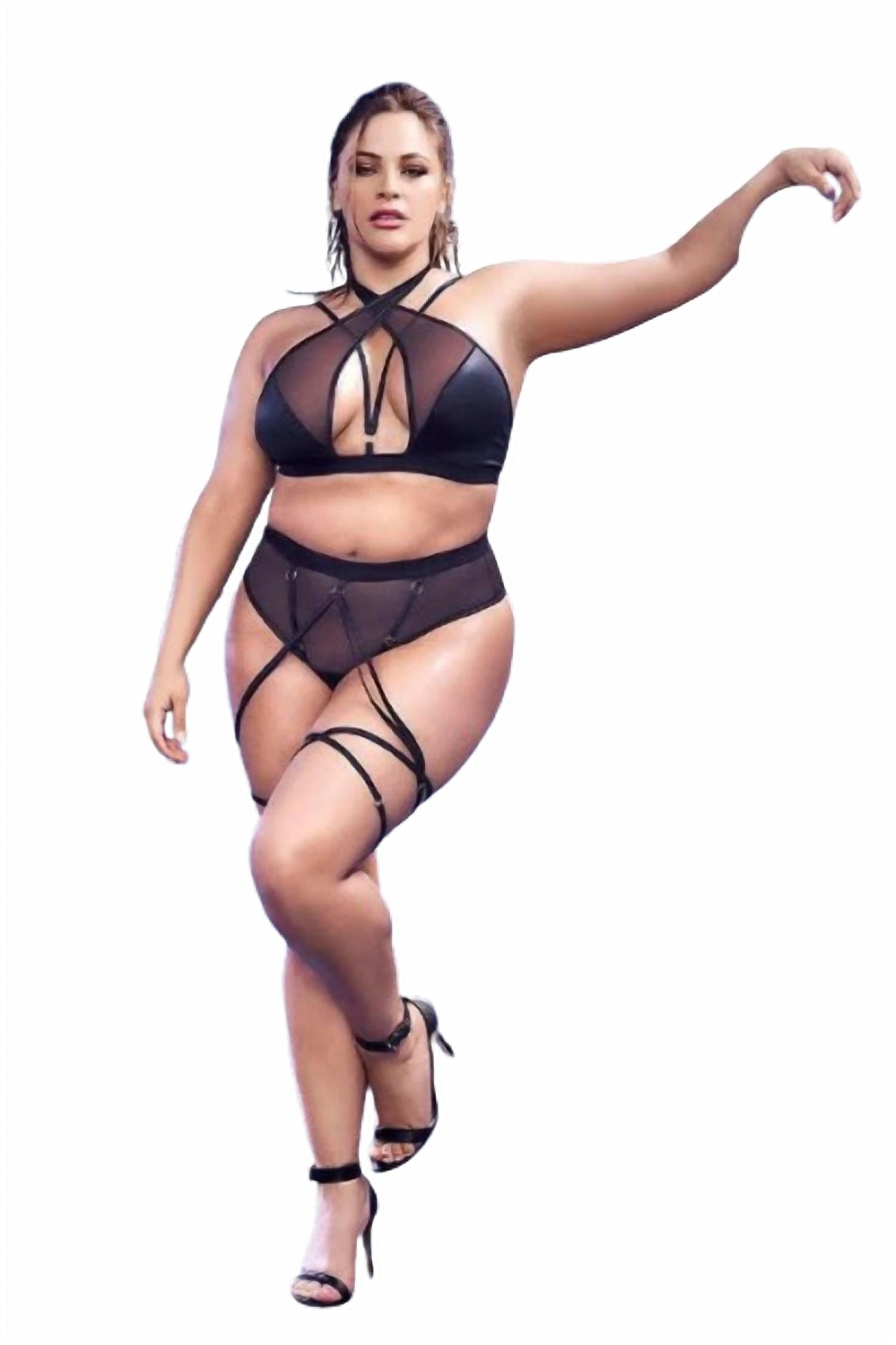 Fierce Instincts Бюстгальтер с трусиками 2 в 1 - Plus в черном цвете Mapale
Fierce Instincts Бюстгальтер с трусиками 2 в 1 - Plus в черном цвете Mapale