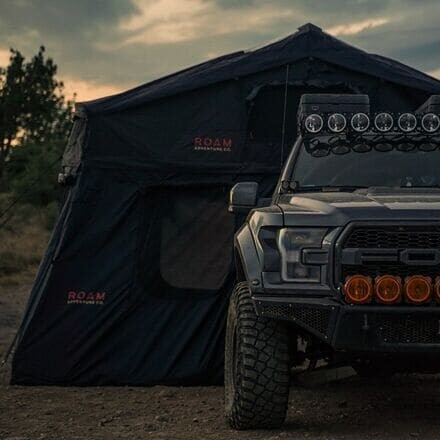 Палатка Vagabond XL на крыше + пристройка: 4 человека ROAM Adventure Co, черный
Палатка Vagabond XL на крыше + пристройка: 4 человека ROAM Adventure Co, черный