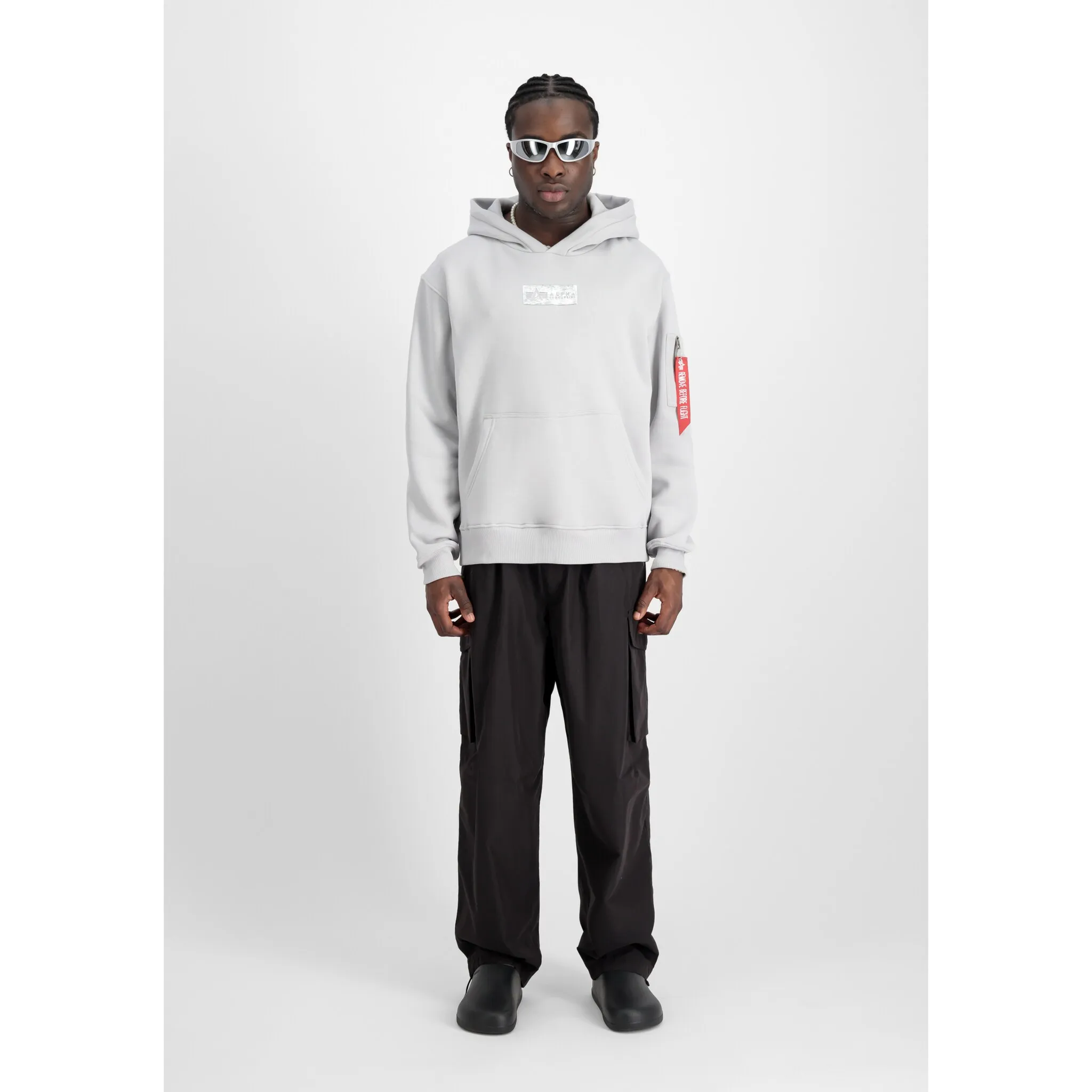 Толстовка Alpha Industries " Alpha Industries Мужчины - Толстовки с металлической пластиной Толстовка ", серый
Толстовка Alpha Industries " Alpha Industries Мужчины - Толстовки с металлической пластиной Толстовка ", серый