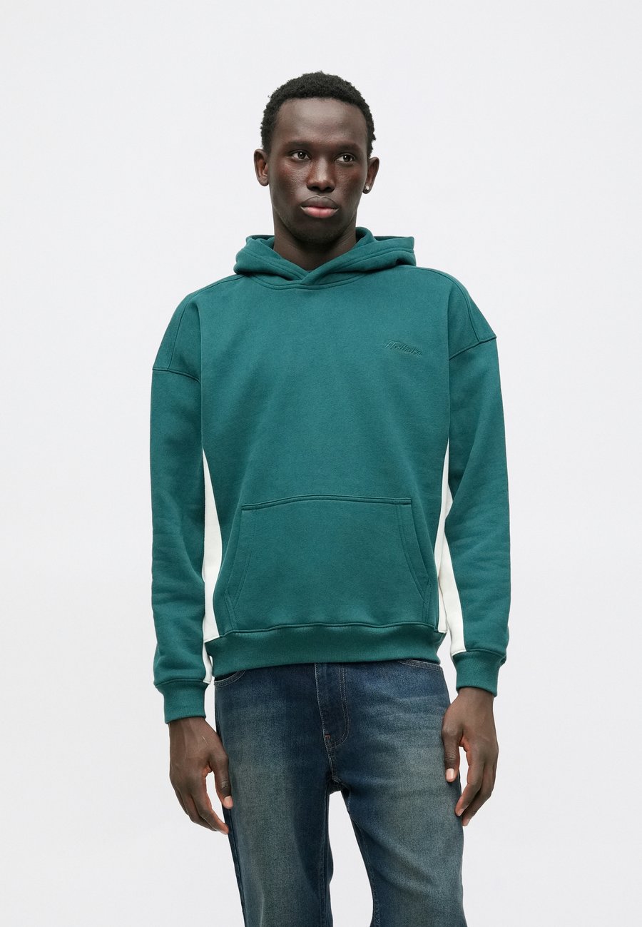 Худи Hollister Co. BOXY MIN LOGO, Teal
Худи Hollister Co. BOXY MIN LOGO, Teal