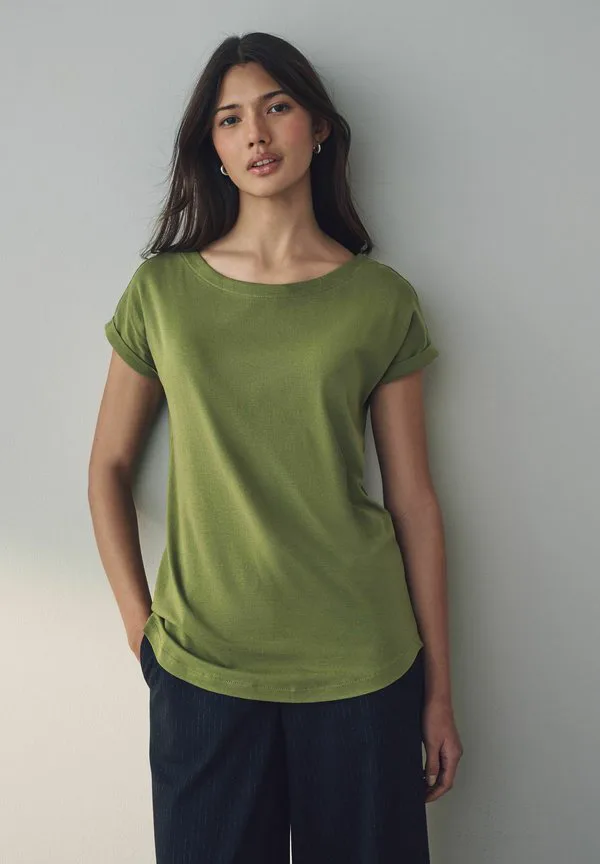 Обычная футболка с круглым вырезом и стандартным кроем. Next, Olive Green, Зеленый, Обычная футболка с круглым вырезом и стандартным кроем. Next, Olive Green
Обычная футболка с круглым вырезом и стандартным кроем. Next, Olive Green, Зеленый, Обычная футболка с круглым вырезом и стандартным кроем. Next, Olive Green