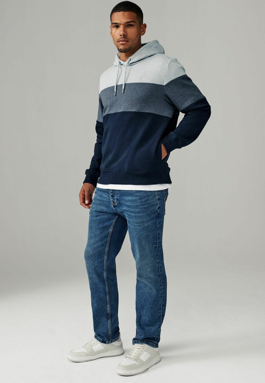 Толстовка с капюшоном BLOCK MARL REGULAR FIT Next, синий 
Толстовка с капюшоном BLOCK MARL REGULAR FIT Next, синий