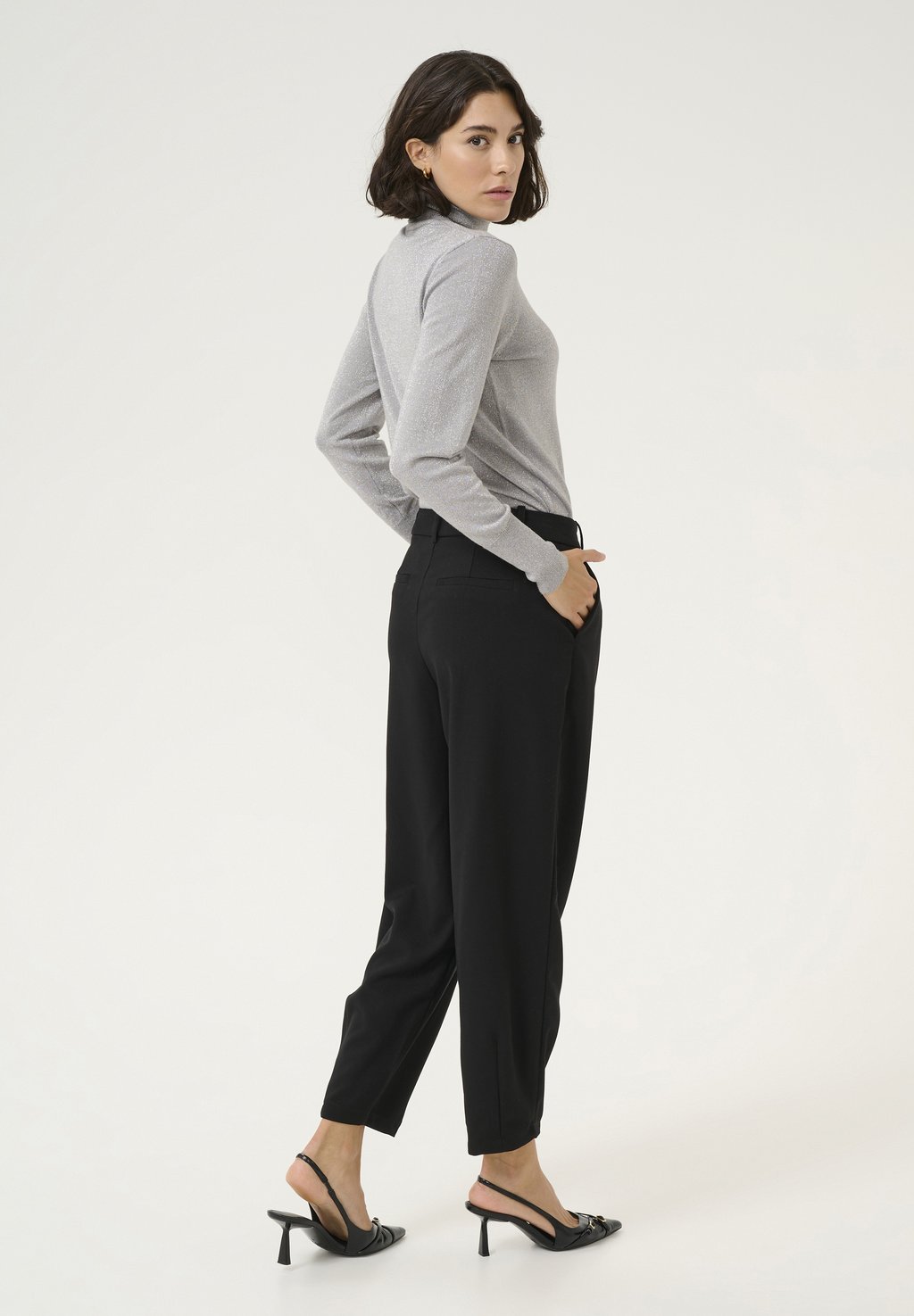 Джемпер REGINA ROLLNECK Kaffe, светло-серый
Джемпер REGINA ROLLNECK Kaffe, светло-серый