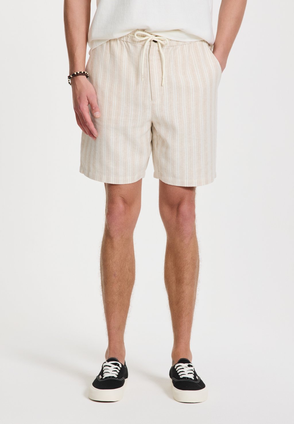 Шорты LEWIS Shiwi, бежевый
Шорты LEWIS Shiwi, бежевый