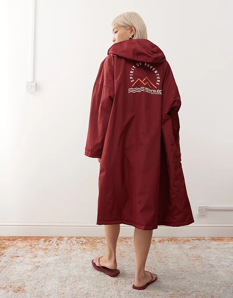 Водонепроницаемый халат для переодевания Regatta Adult бордового цвета
Водонепроницаемый халат для переодевания Regatta Adult бордового цвета