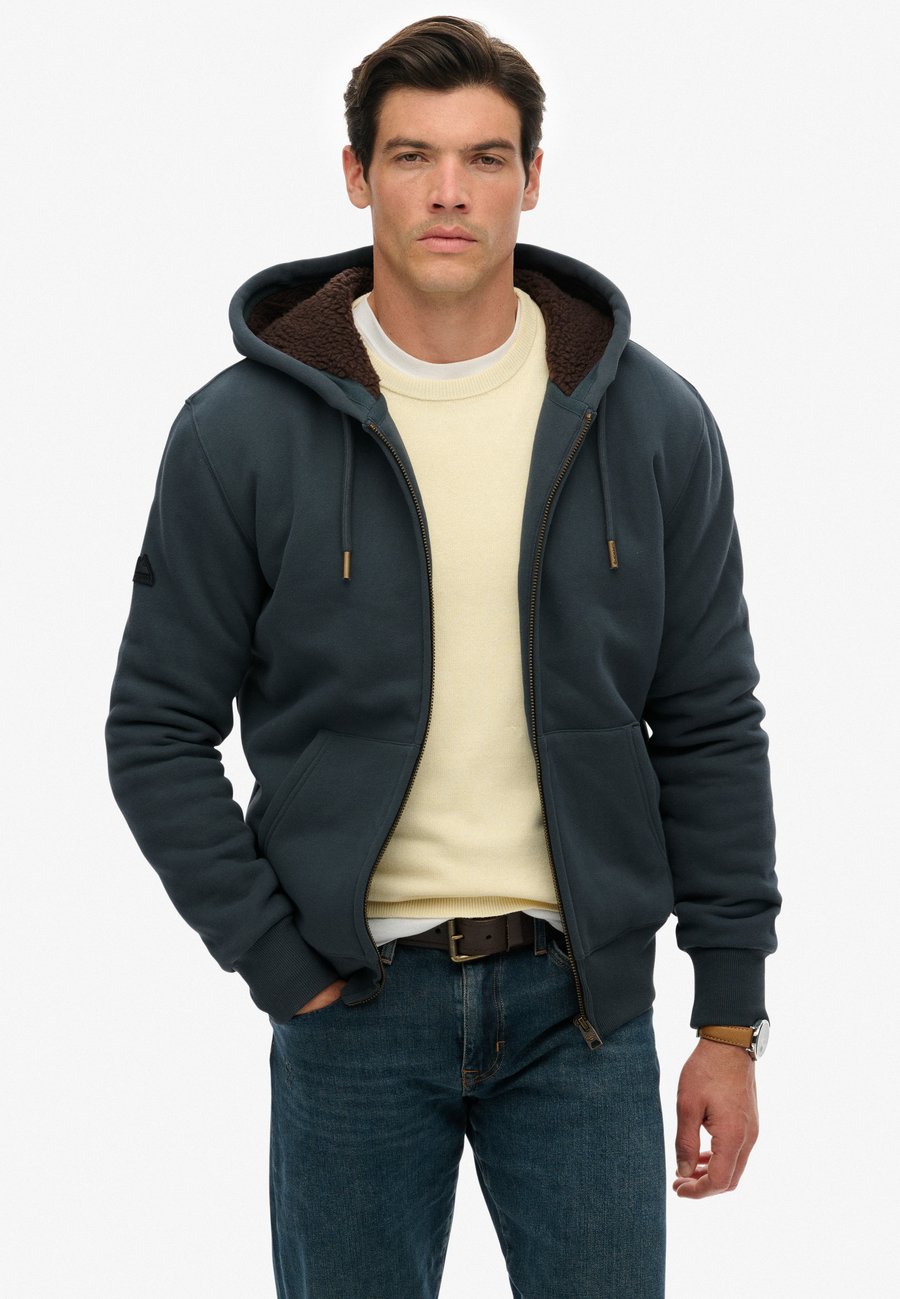 Толстовка Superdry & Co Zip-up sweatshirt, Dunkelgrau/Dark Grey, Серый, Толстовка Superdry & Co Zip-up sweatshirt, Dunkelgrau/Dark Grey
Толстовка Superdry & Co Zip-up sweatshirt, Dunkelgrau/Dark Grey, Серый, Толстовка Superdry & Co Zip-up sweatshirt, Dunkelgrau/Dark Grey