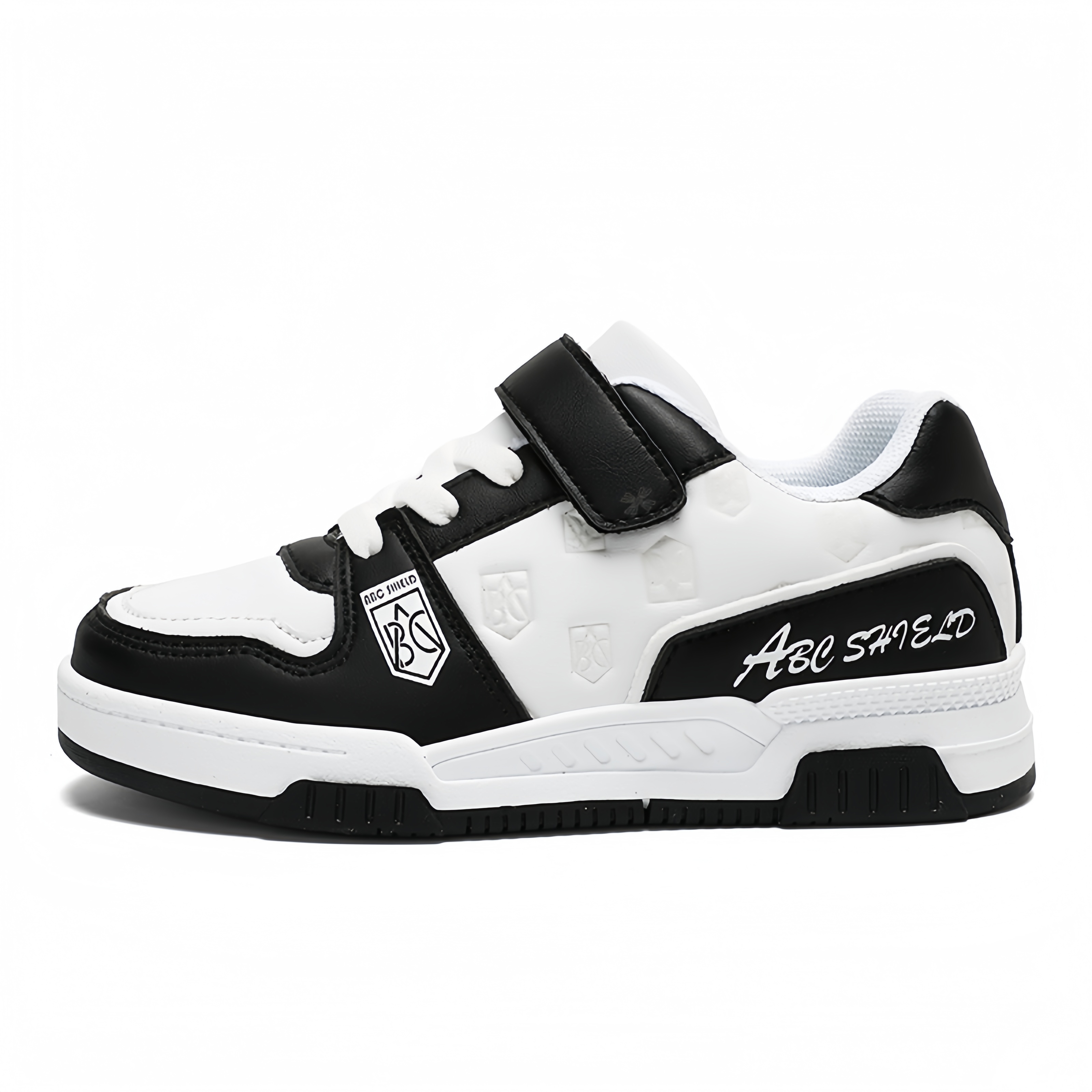 Детские скейтерские кроссовки Kids YUZHAOLIN, черный/белый
Детские скейтерские кроссовки Kids YUZHAOLIN, черный/белый