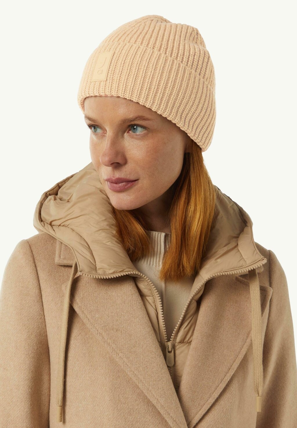 Шапка À ÉTIQUETTE comma casual identity, песочный
Шапка À ÉTIQUETTE comma casual identity, песочный