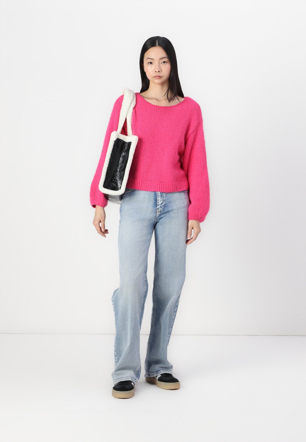 Свитер VICHOCA O-NECK VILA, фуксия
Свитер VICHOCA O-NECK VILA, фуксия