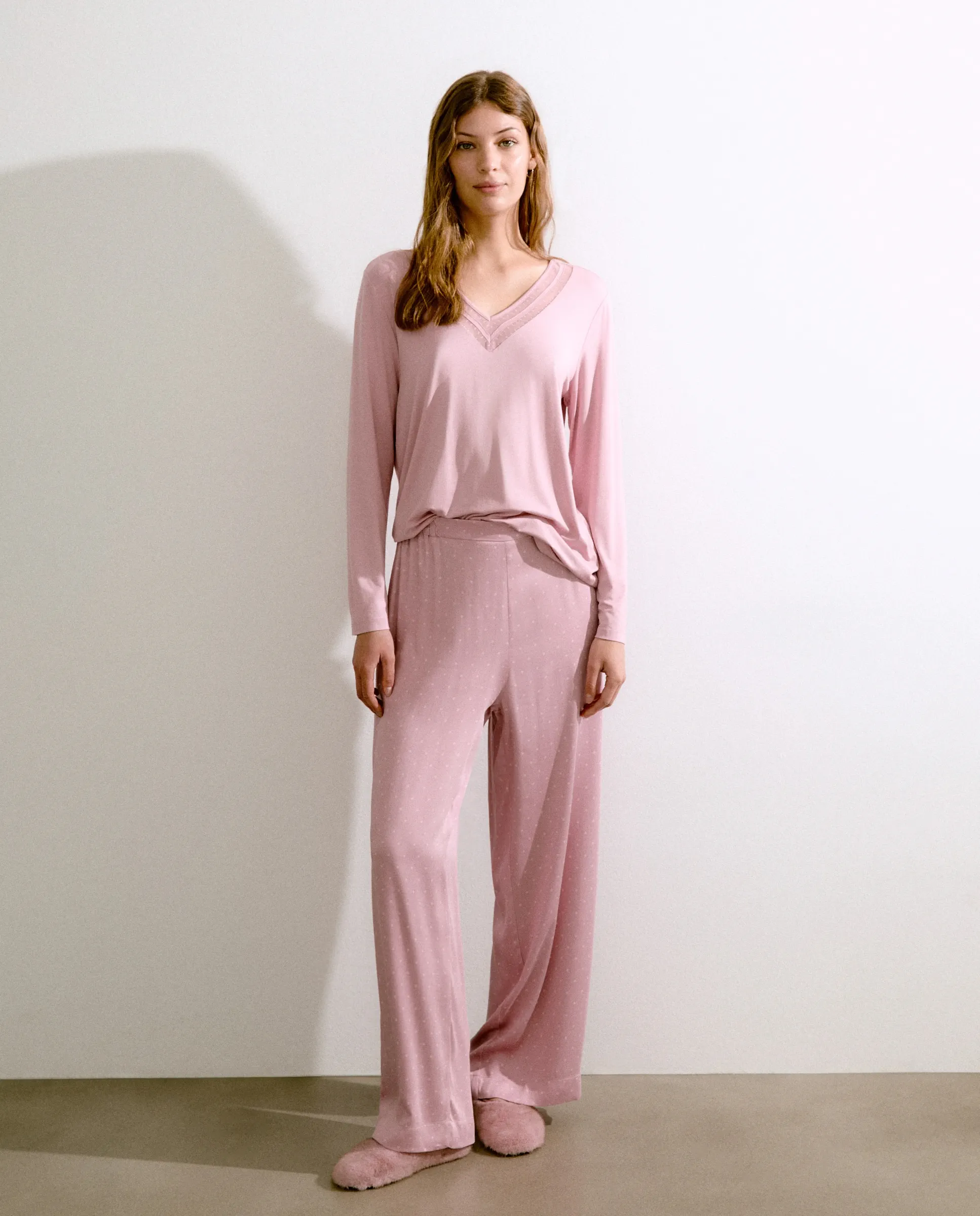 Женские пижамные брюки с помпонами Énfasis, розовый
Женские пижамные брюки с помпонами Énfasis, розовый