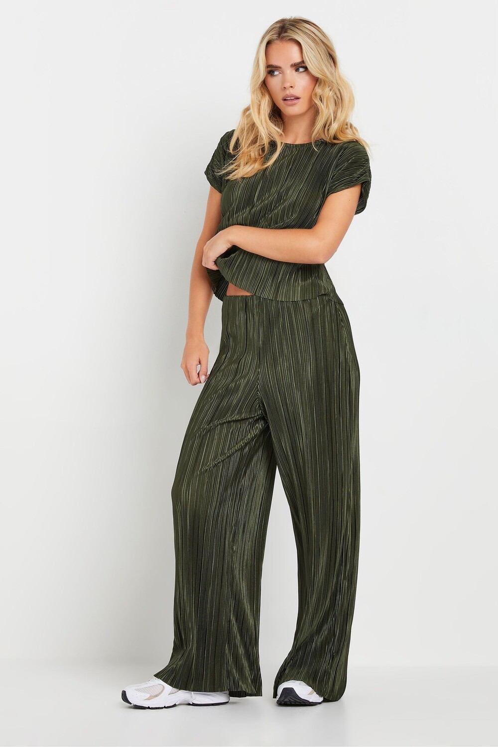 Брюки плиссе Pixiegirl Petite, зеленый
Брюки плиссе Pixiegirl Petite, зеленый