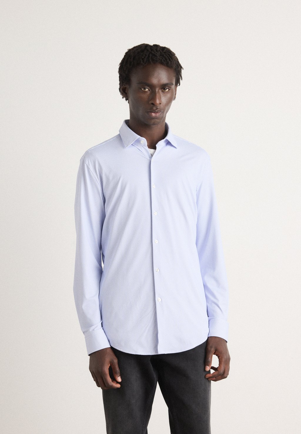 Рубашка KENNO HUGO, светло-голубой
Рубашка KENNO HUGO, светло-голубой