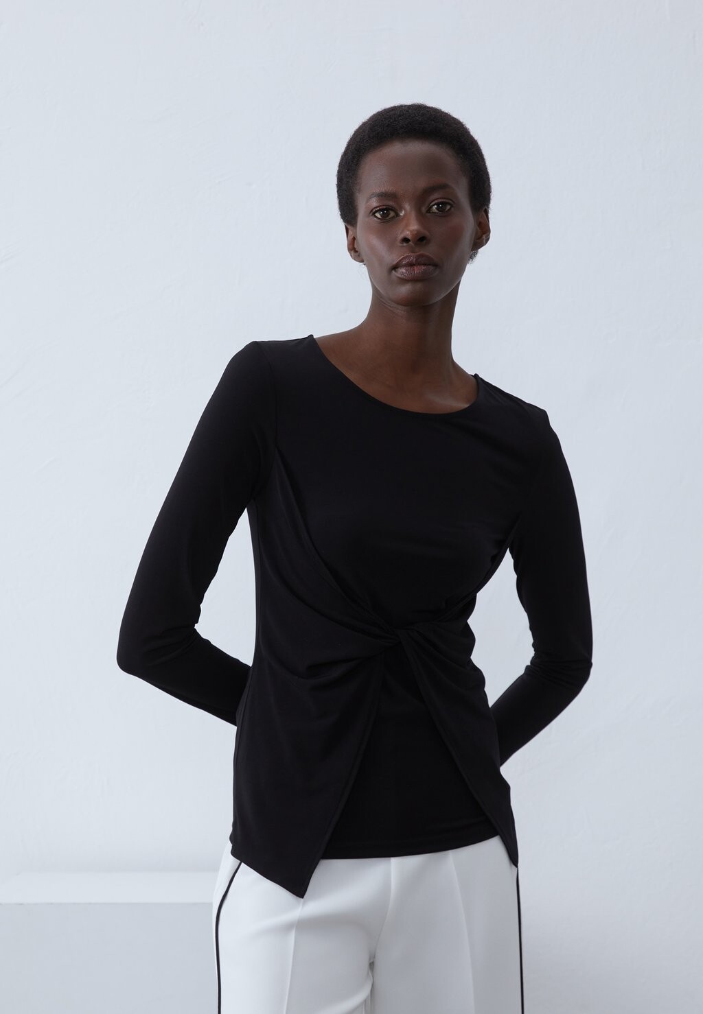 Рубашка с длинным рукавом Anna Field, цвет black
Рубашка с длинным рукавом Anna Field, цвет black