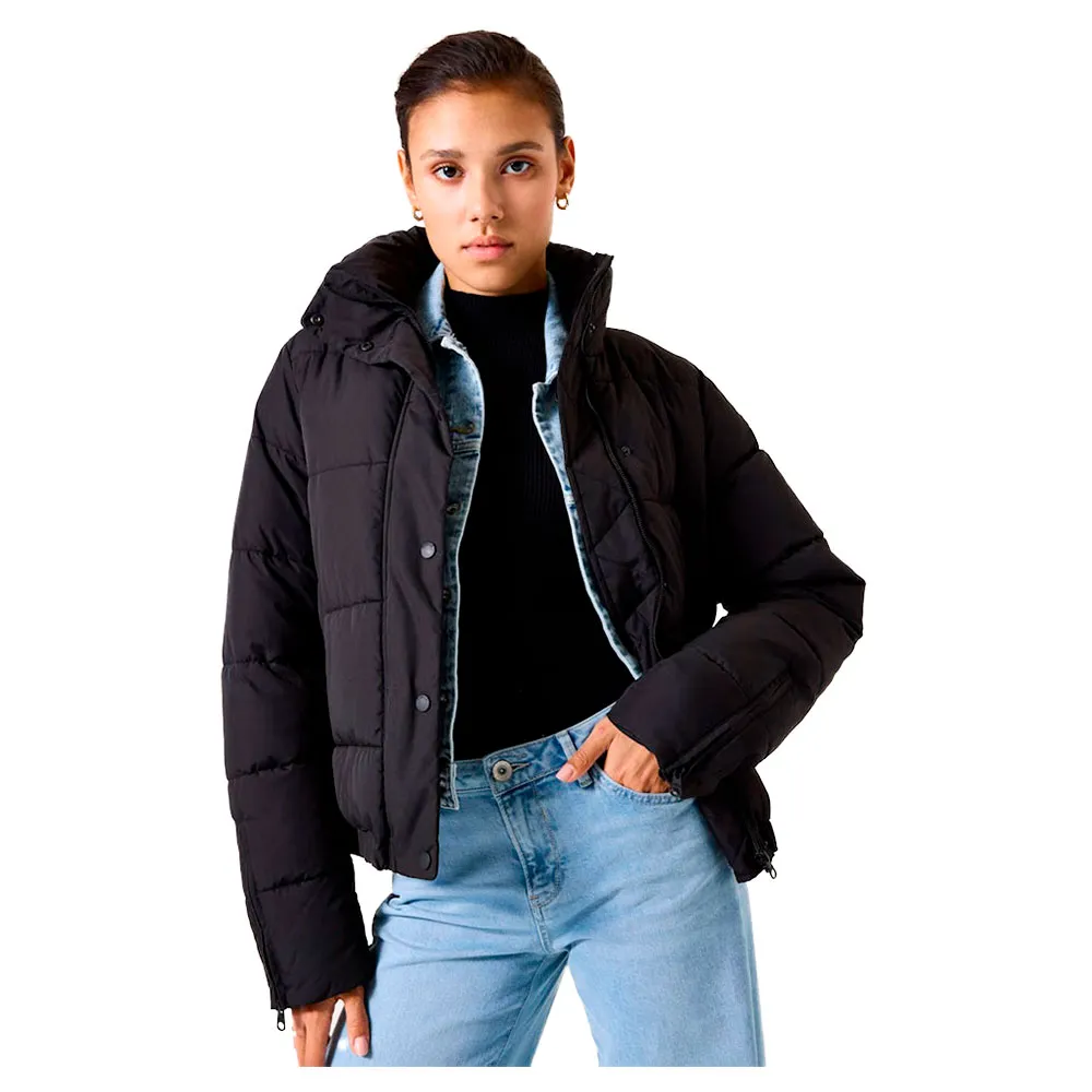 Куртка Garcia GJ500902 puffer, черный
Куртка Garcia GJ500902 puffer, черный