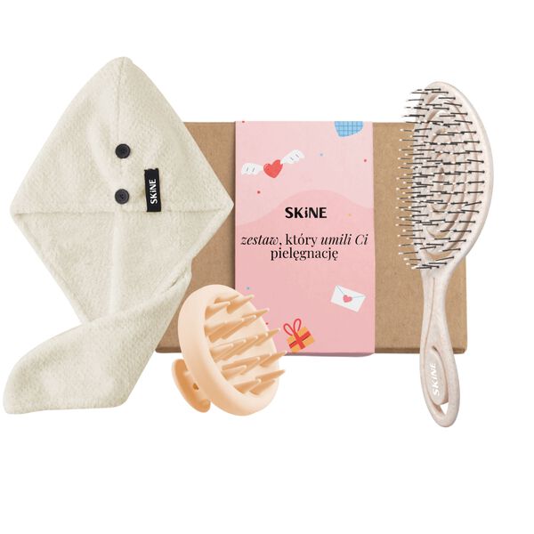 Новогодний набор бежевого цвета: расческа, 1 шт. + массажер для кожи головы, 1 шт. + тюрбан, 1 шт. Skine
Новогодний набор бежевого цвета: расческа, 1 шт. + массажер для кожи головы, 1 шт. + тюрбан, 1 шт. Skine