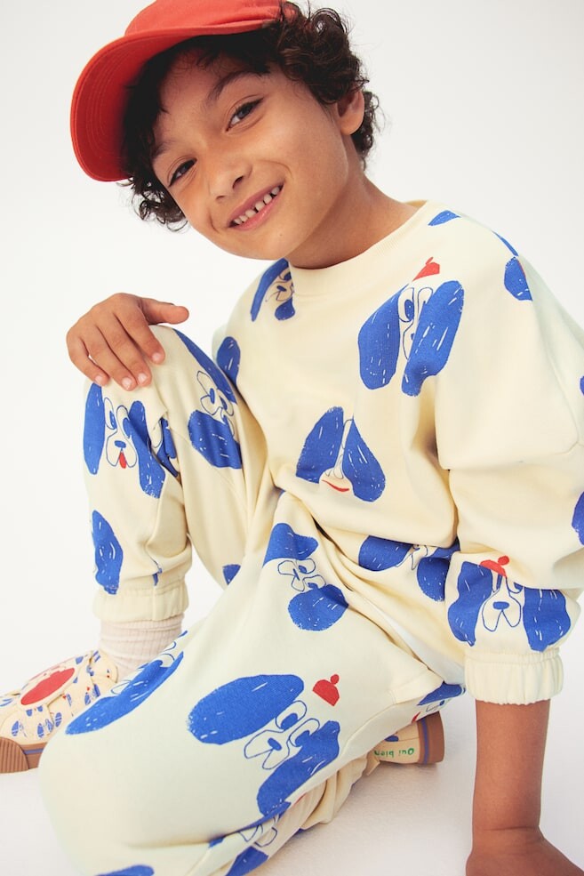 Комплект из двух толстовок H&M, желтый
Комплект из двух толстовок H&M, желтый