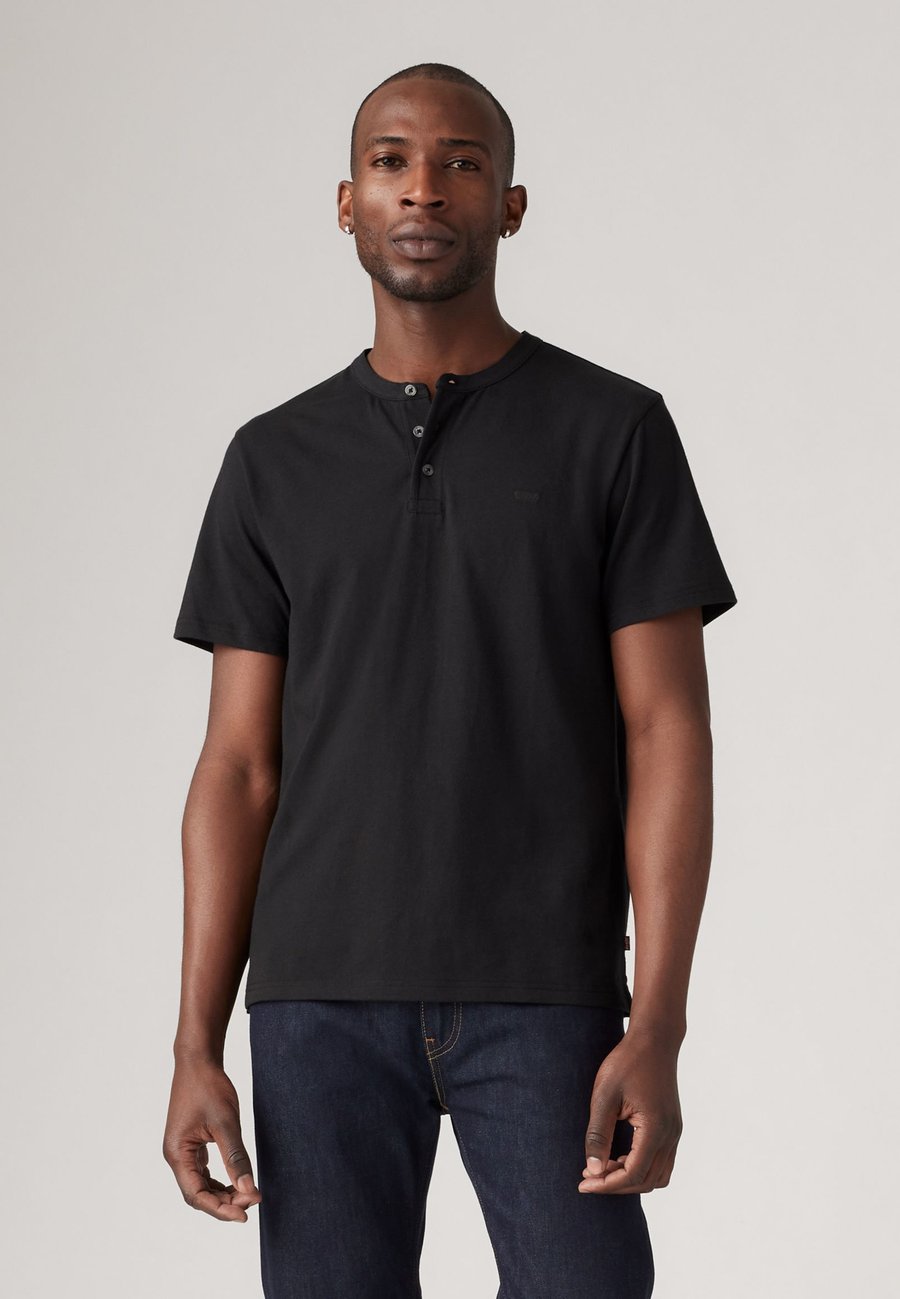 Футболка Levi's HENLEY, Mineral Black/Black, Черный, Футболка Levi's HENLEY, Mineral Black/Black
Футболка Levi's HENLEY, Mineral Black/Black, Черный, Футболка Levi's HENLEY, Mineral Black/Black