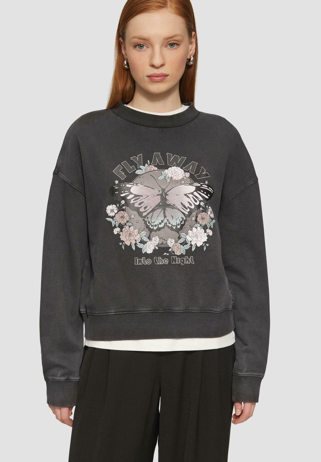 Толстовка GEWASCHENES MIT FRONTPRINT QS, черный
Толстовка GEWASCHENES MIT FRONTPRINT QS, черный