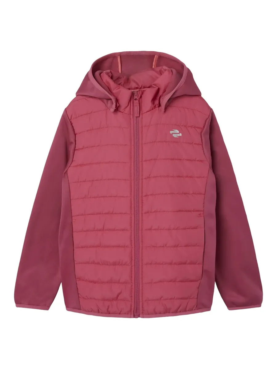 Уличная куртка Name It "NKNMOUNT HYBRID JACKET TB", с капюшоном, цвет Carmine
Уличная куртка Name It "NKNMOUNT HYBRID JACKET TB", с капюшоном, цвет Carmine