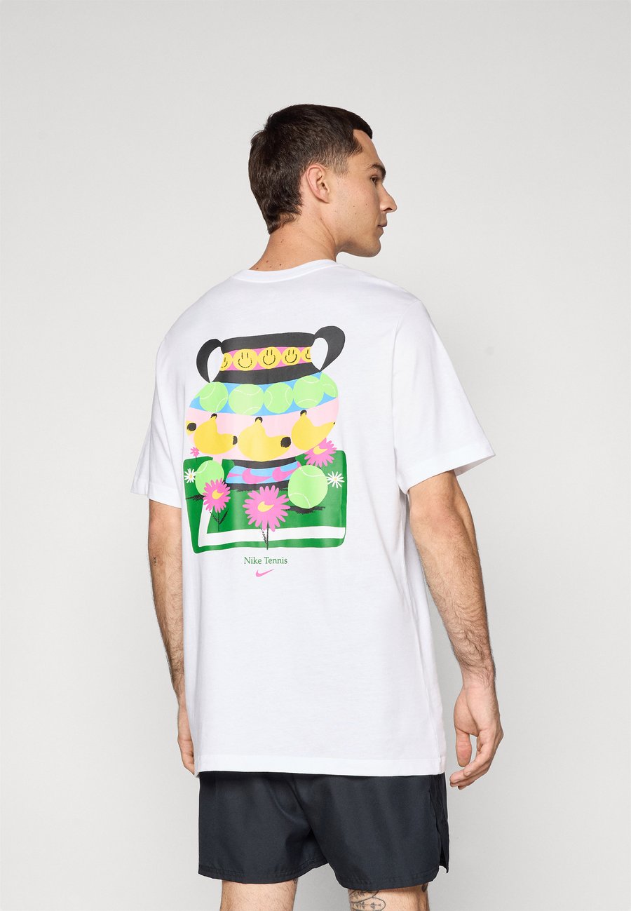 Футболка Nike Performance COURT, White, Белый, Футболка Nike Performance COURT, White
Футболка Nike Performance COURT, White, Белый, Футболка Nike Performance COURT, White