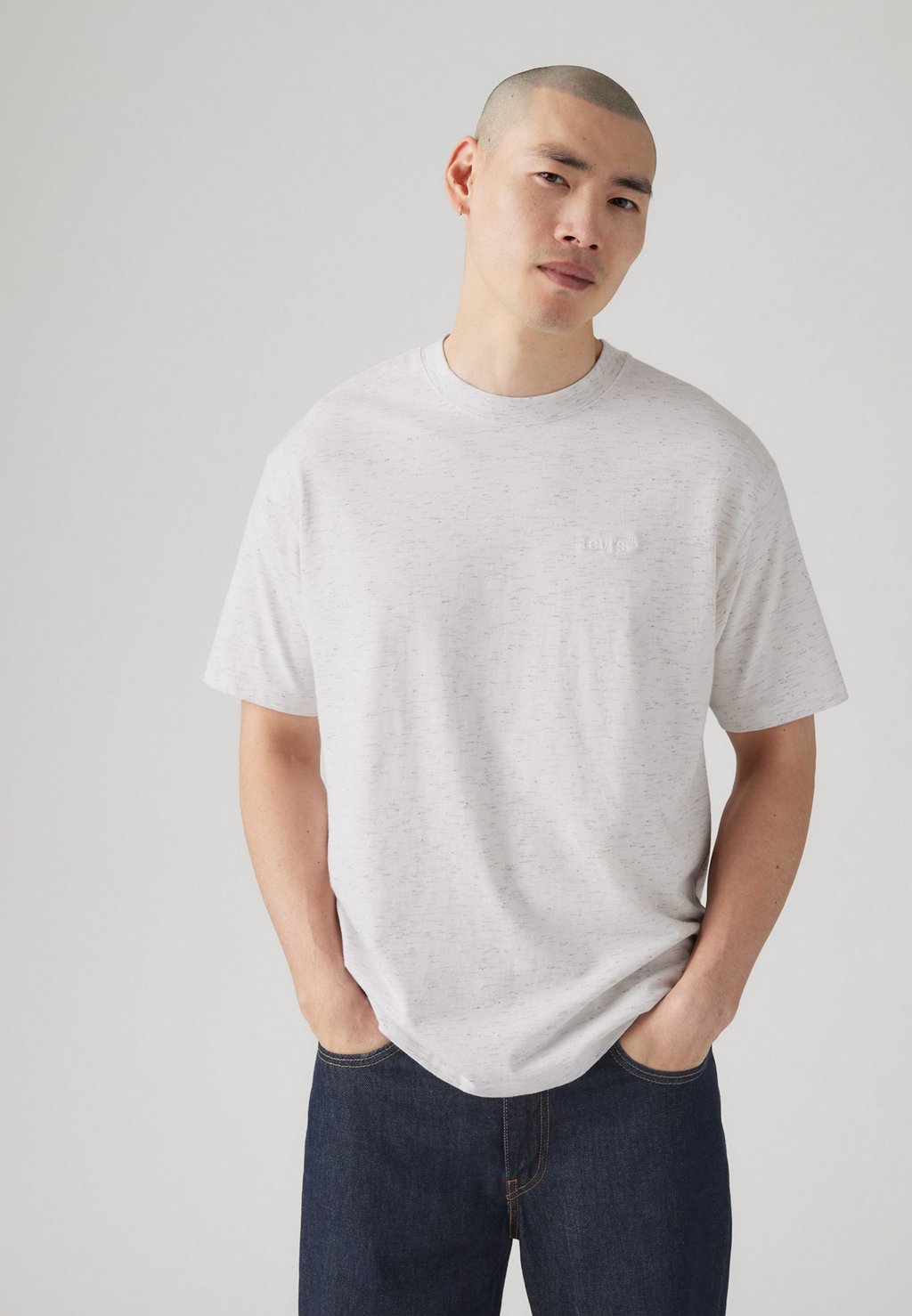 Футболка с принтом RED TAB VINTAGE TEE Levi's, белый
Футболка с принтом RED TAB VINTAGE TEE Levi's, белый