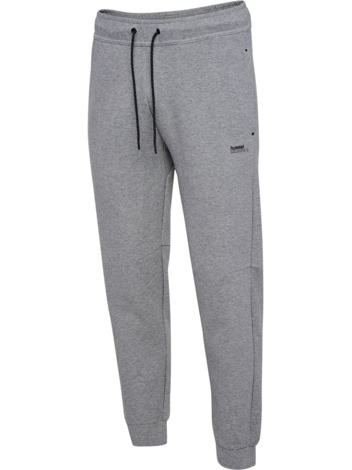 Спортивные брюки "Hmltech Fleece Regular Pants" серого цвета Hummel
Спортивные брюки "Hmltech Fleece Regular Pants" серого цвета Hummel