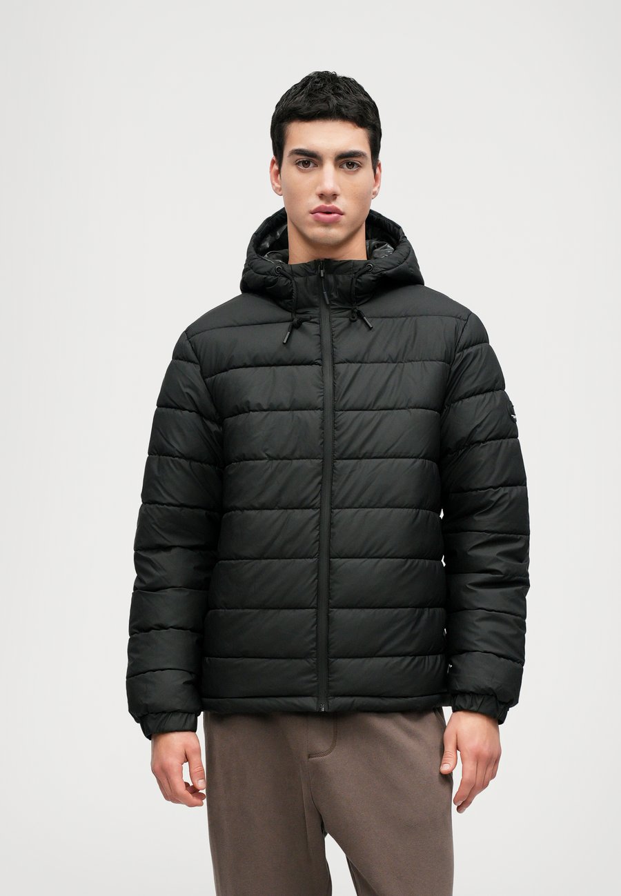 Куртка Jack & Jones JCOPOINT PUFFER JACKET, Black
Куртка Jack & Jones JCOPOINT PUFFER JACKET, Black