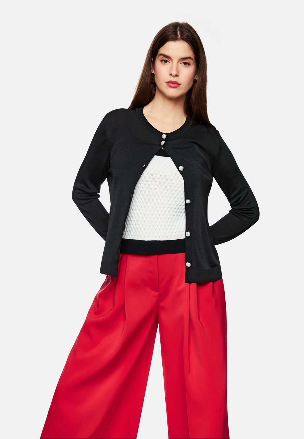 Кардиган Marc Cain, черный
Кардиган Marc Cain, черный