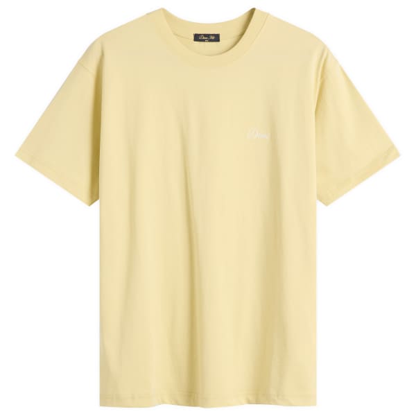 Футболка с небольшим логотипом, написанным курсивом Dime, cloud кремовый
Футболка с небольшим логотипом, написанным курсивом Dime, cloud кремовый