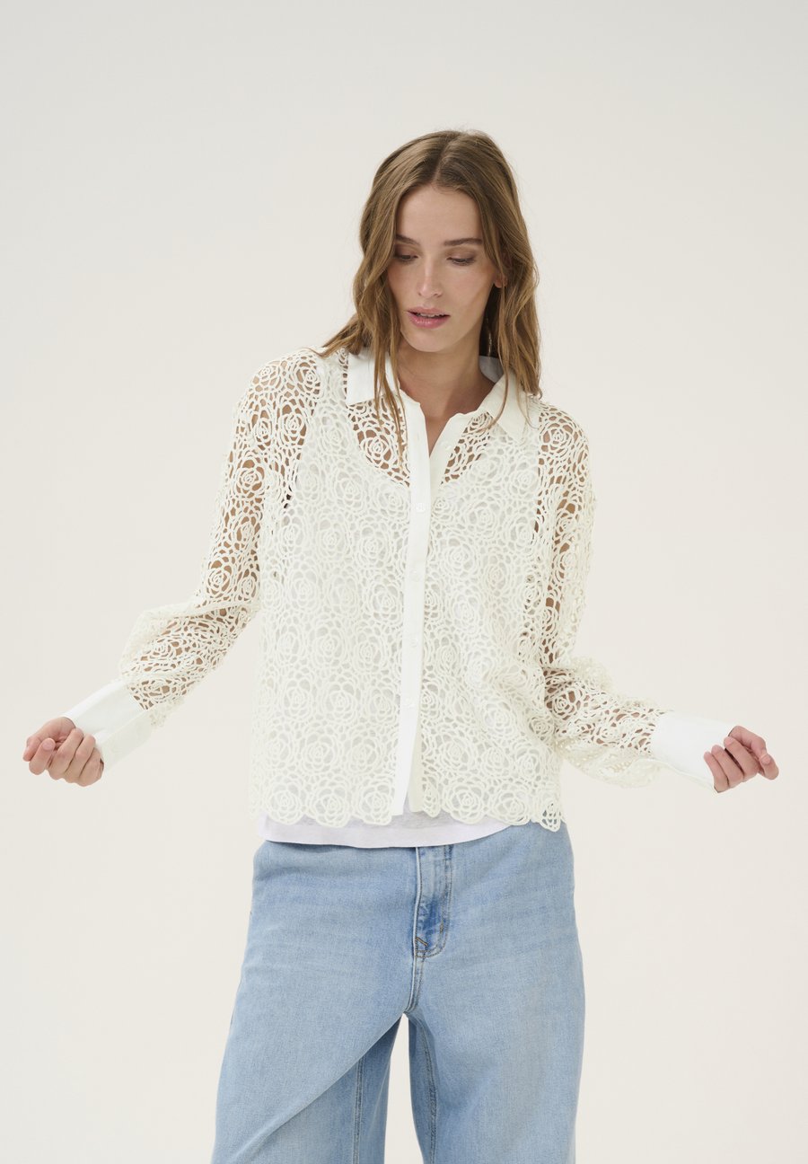 Блуза My Essential Wardrobe Button-down blouse, Bright White/Off-White
Блуза My Essential Wardrobe Button-down blouse, Bright White/Off-White