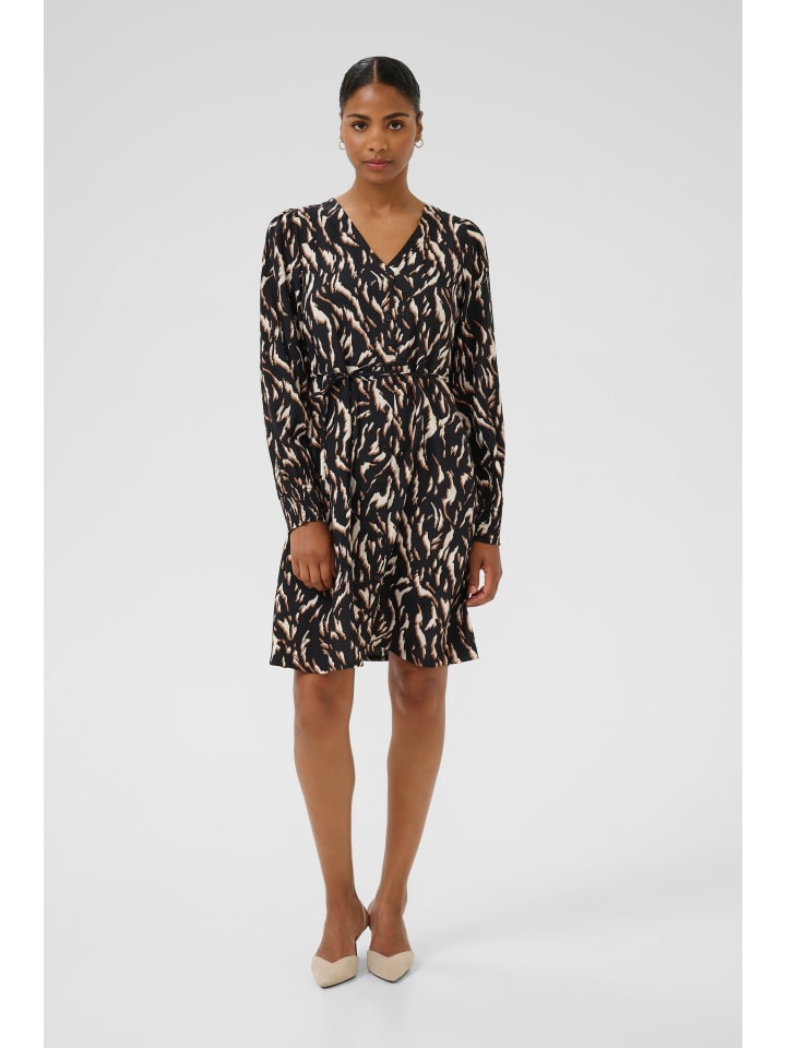 Платье Kamille, облегающее, с черно-коричневым графическим принтом животных Kaffe
Платье Kamille, облегающее, с черно-коричневым графическим принтом животных Kaffe