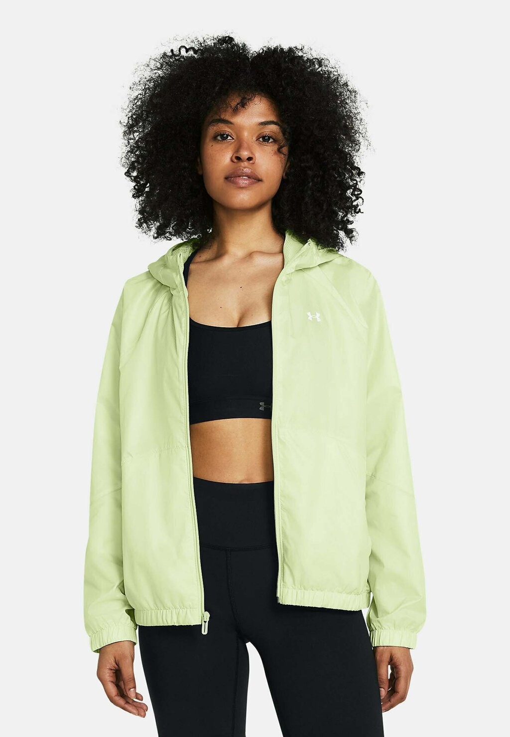 Ветровка WARMUP UA RIVAL Under Armour, зеленый 
Ветровка WARMUP UA RIVAL Under Armour, зеленый