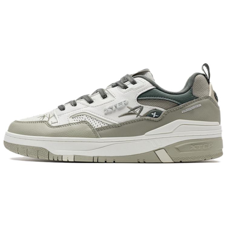 Xtep Мужские износостойкие низкие скейтбордные кроссовки New Dawn, зелено-белый
Xtep Мужские износостойкие низкие скейтбордные кроссовки New Dawn, зелено-белый