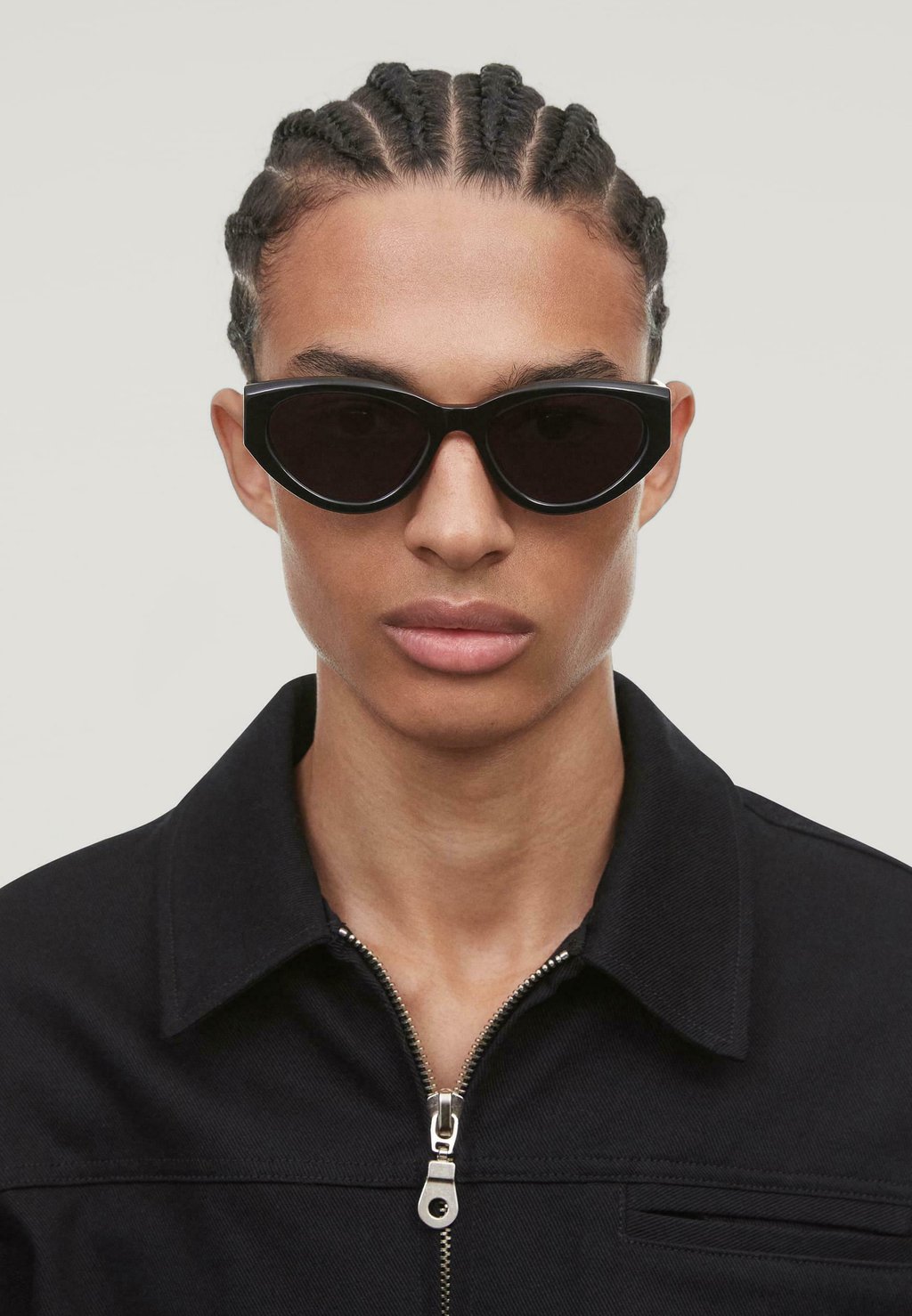 Солнцезащитные очки CHIMI 06 CHIMI, черный
Солнцезащитные очки CHIMI 06 CHIMI, черный