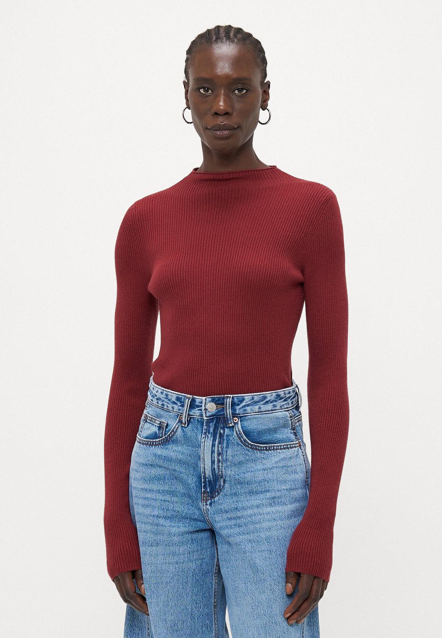 Джемпер Vero Moda Tall VMNANCY FUNNELNECK , Syrah/Red
Джемпер Vero Moda Tall VMNANCY FUNNELNECK , Syrah/Red