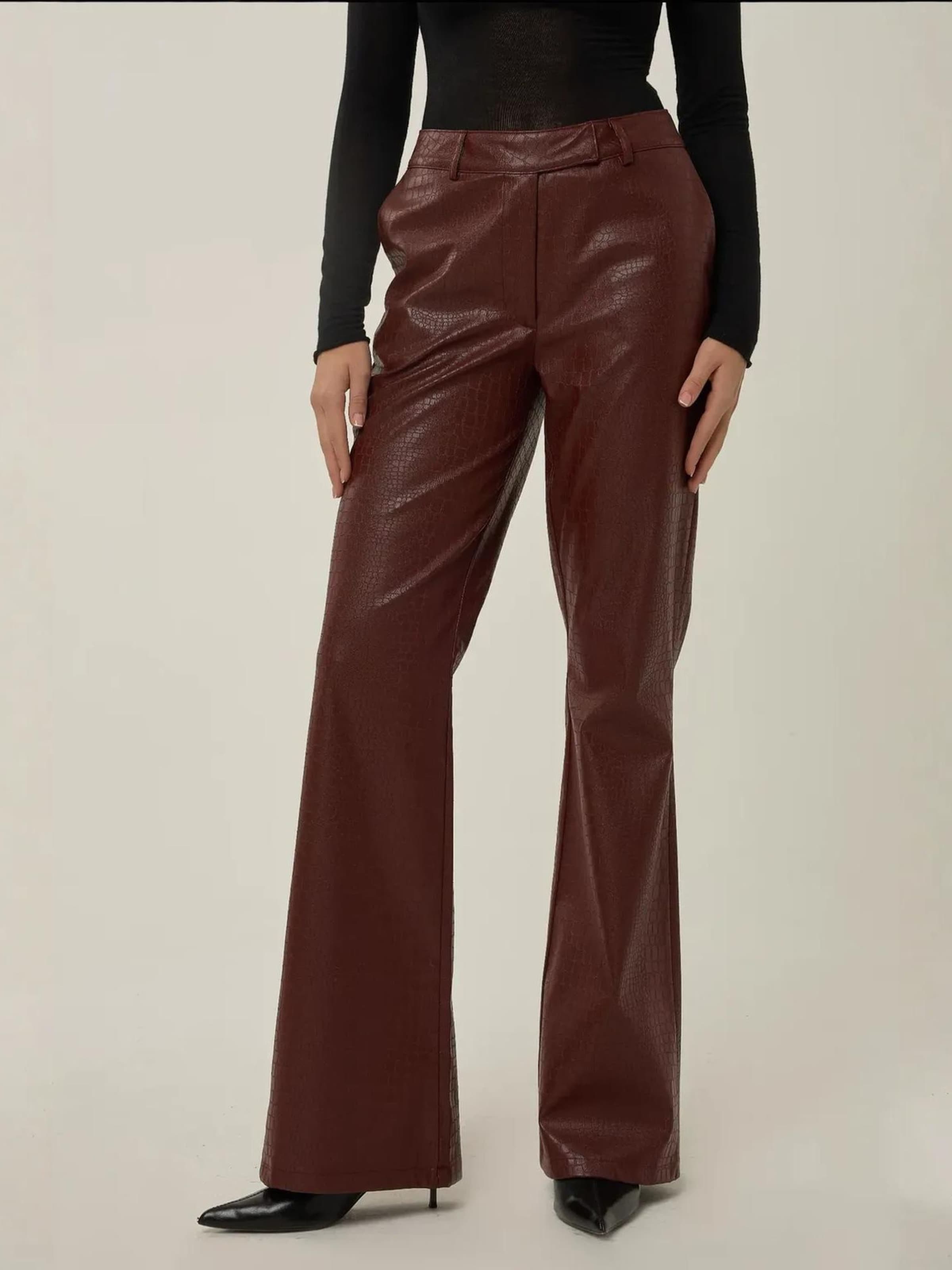 Hiccup Брюки Regular Chestnut Brown
Hiccup Брюки Regular Chestnut Brown