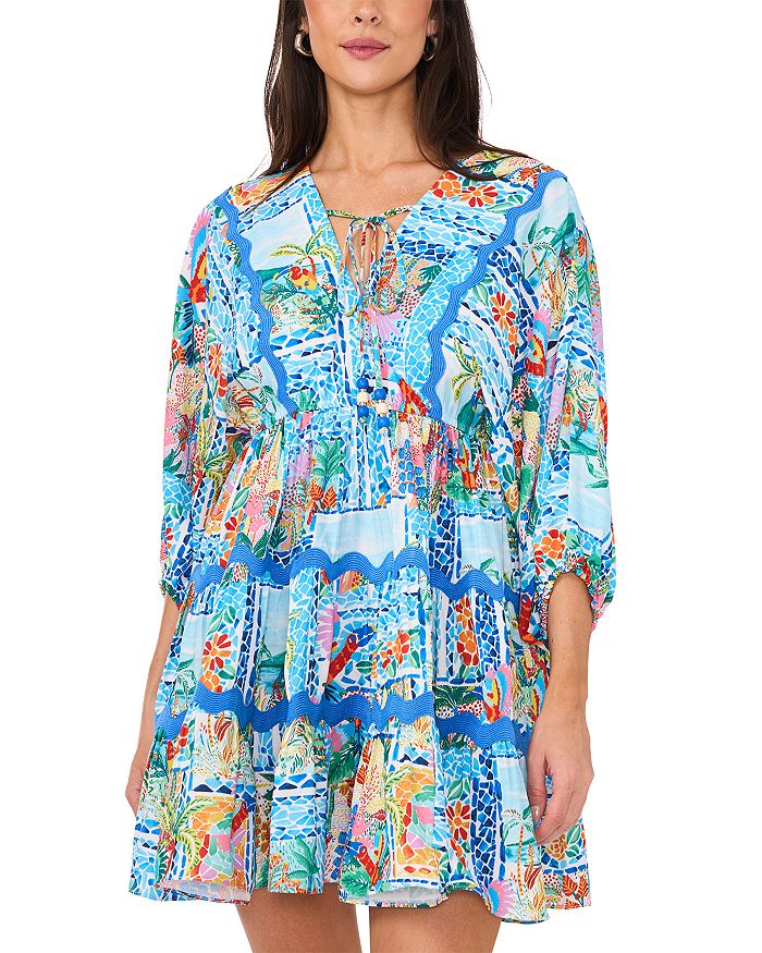 Печатное мини-платье с завязками спереди и тремя ярусами VINCE CAMUTO, синий
Печатное мини-платье с завязками спереди и тремя ярусами VINCE CAMUTO, синий