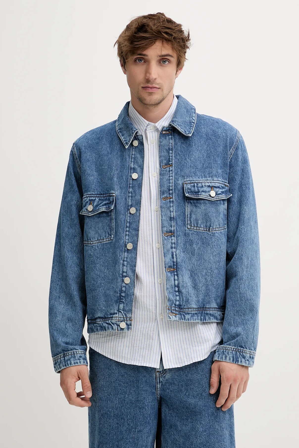 Джинсовая куртка Won Hundred, синий
Джинсовая куртка Won Hundred, синий