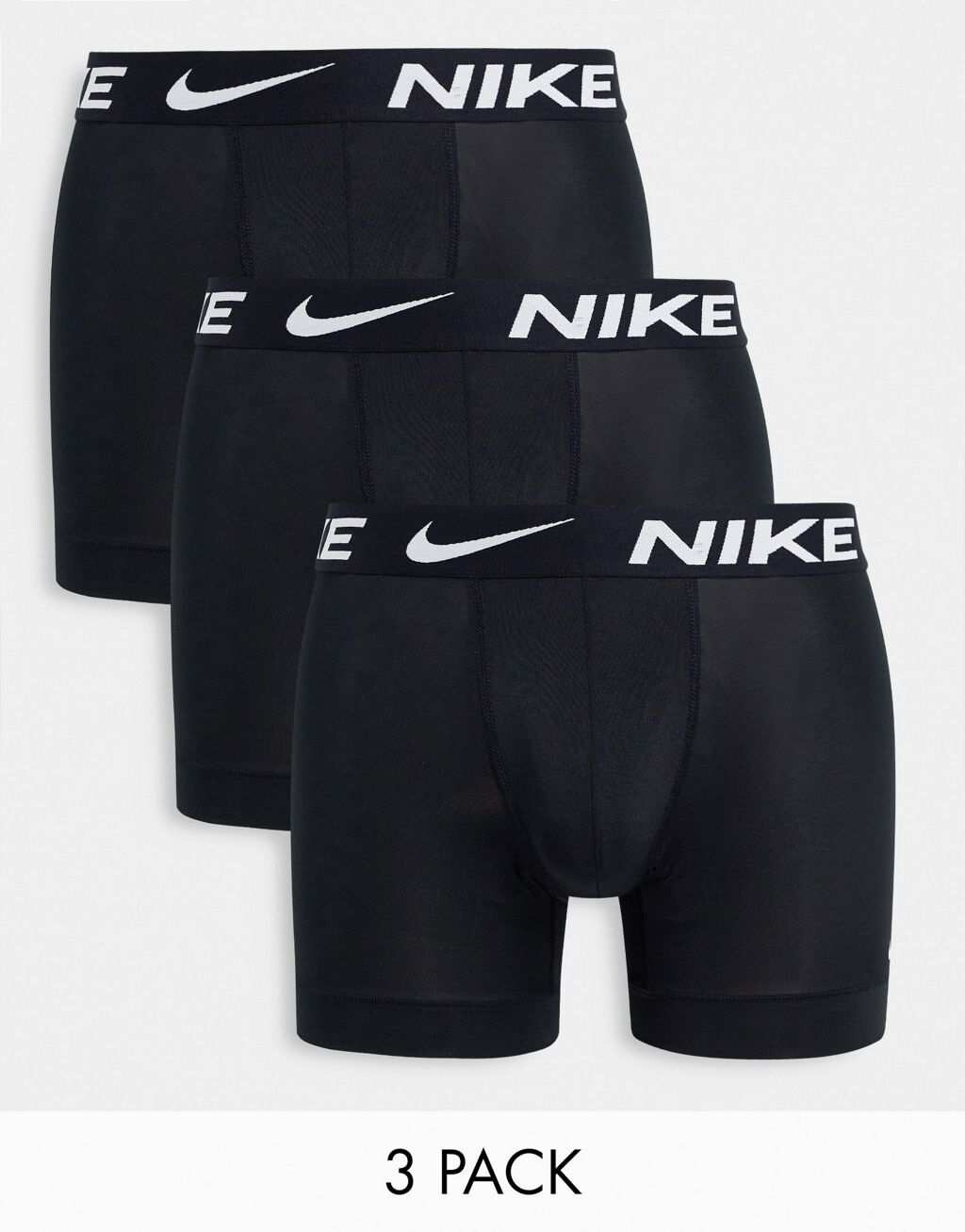 Набор из трех черных боксеров из микрофибры Nike Dri-Fit Essential
Набор из трех черных боксеров из микрофибры Nike Dri-Fit Essential