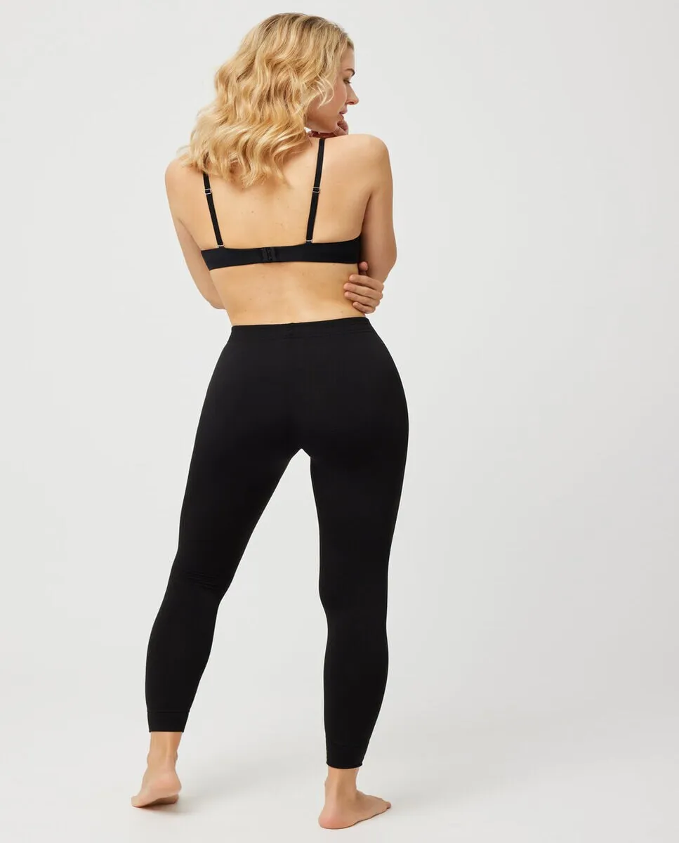 Женские термобелье-брюки Ysabel Mora, черный
Женские термобелье-брюки Ysabel Mora, черный