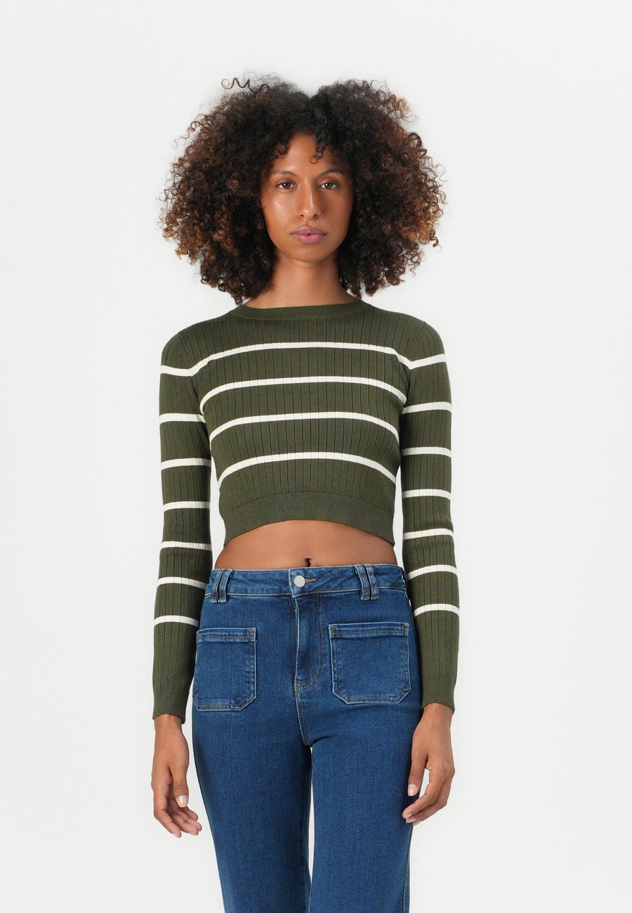 Джемпер MAMALICIOUS CROP NOOS, Grape Leaf/Olive
Джемпер MAMALICIOUS CROP NOOS, Grape Leaf/Olive