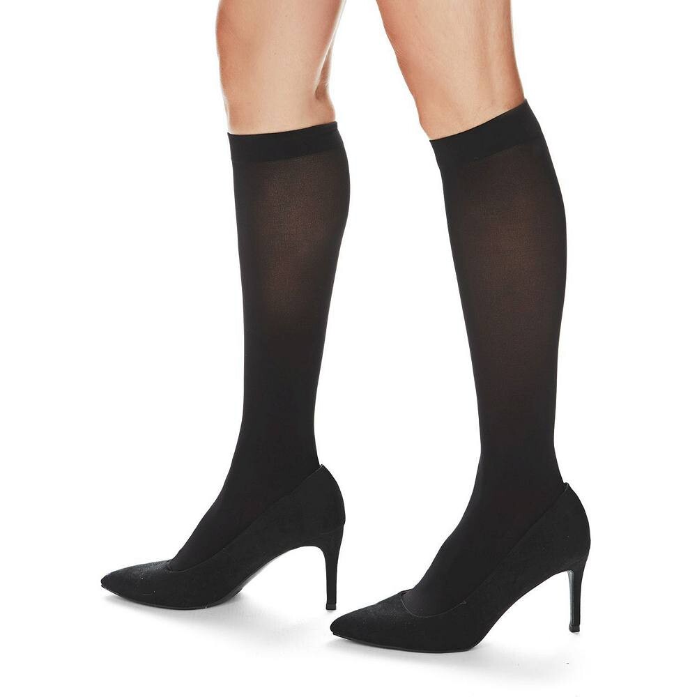 Непрозрачные чулки до колена из микрофибры MeMoi, черный
Непрозрачные чулки до колена из микрофибры MeMoi, черный